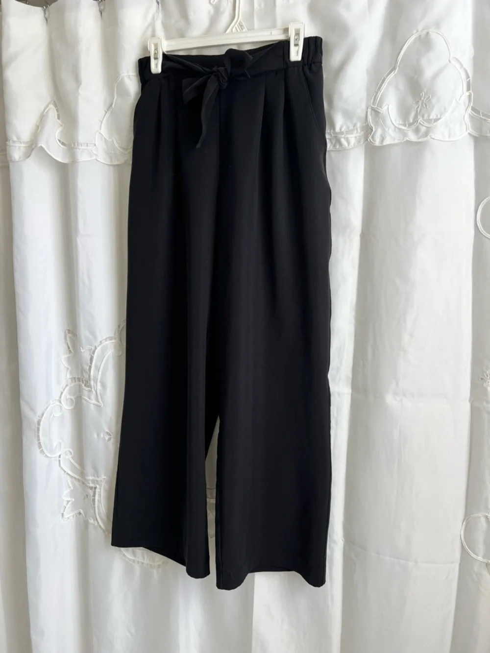Lululemon Noir Woven Wide Leg Pants Black High Rise Office Career Size 8